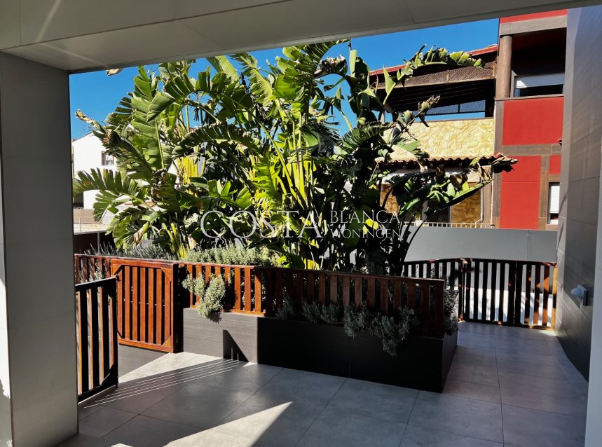 Revente - Villa -
Almoradí