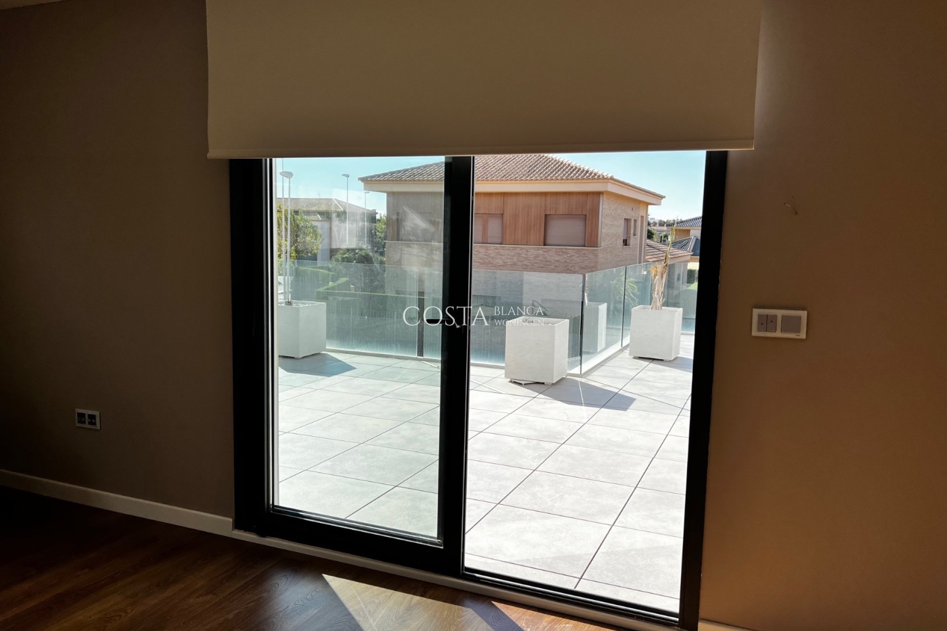 Revente - Villa -
Almoradí