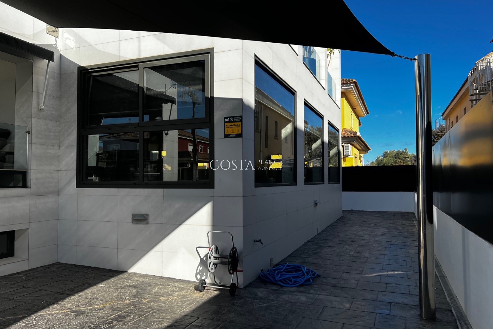Revente - Villa -
Almoradí