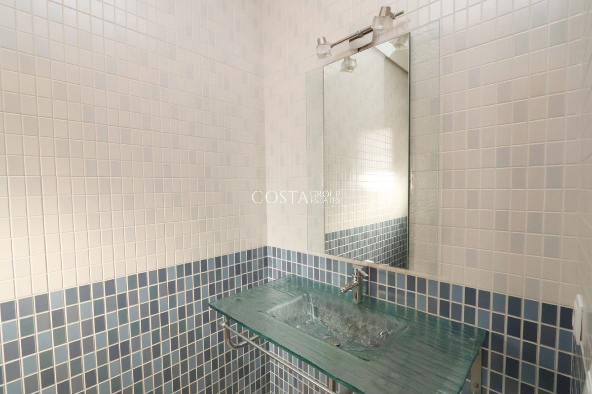 Revente - Villa -
Altea - Altea Centro