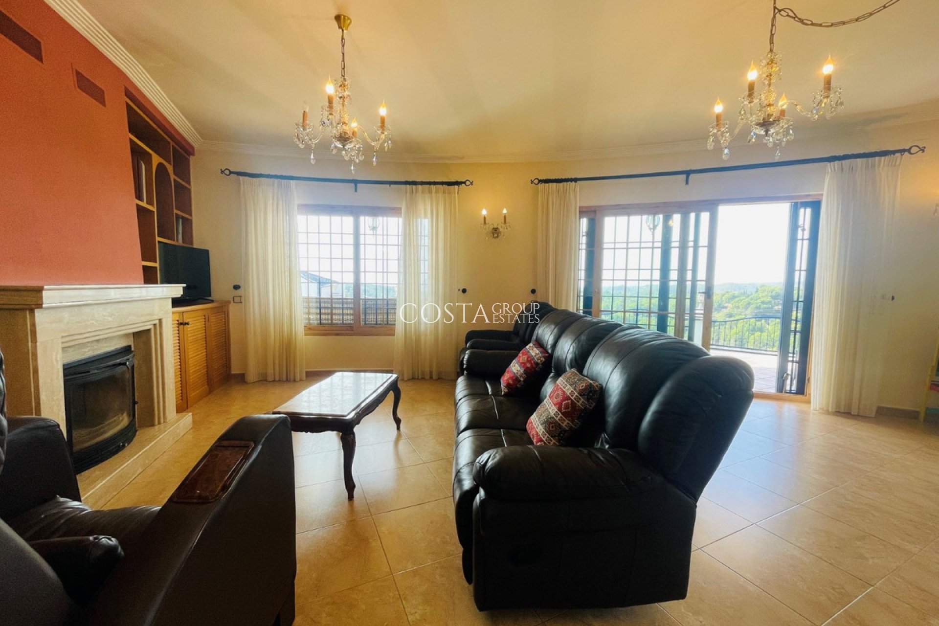 Revente - Villa -
Altea - Altea Centro