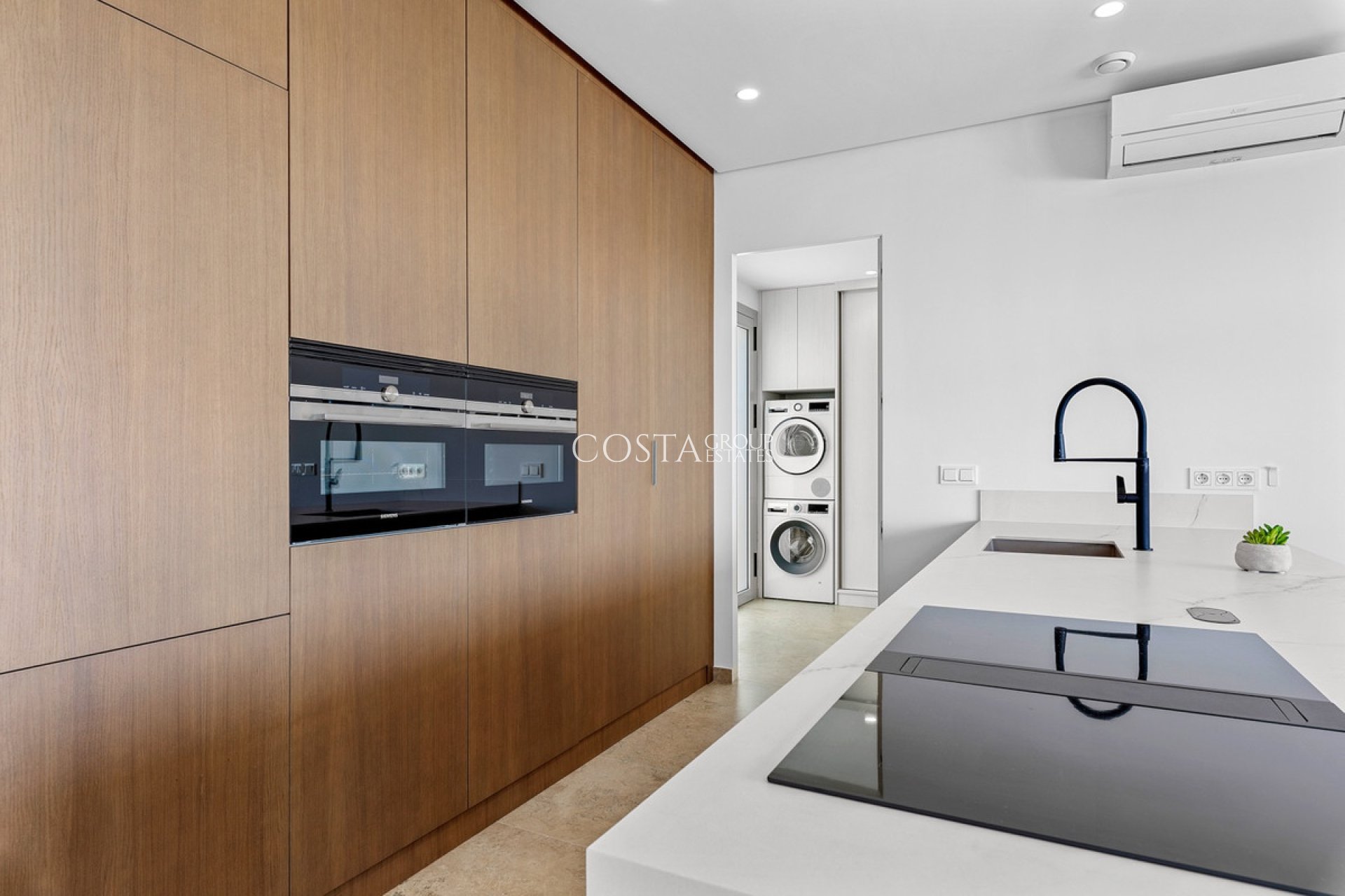 Revente - Villa -
Benijofar