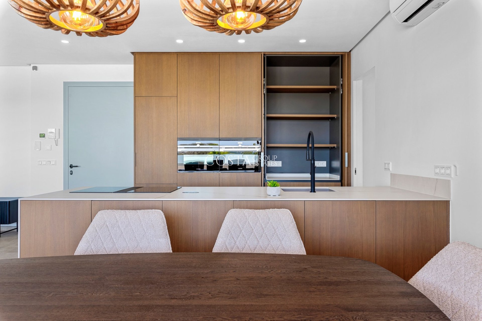 Revente - Villa -
Benijofar