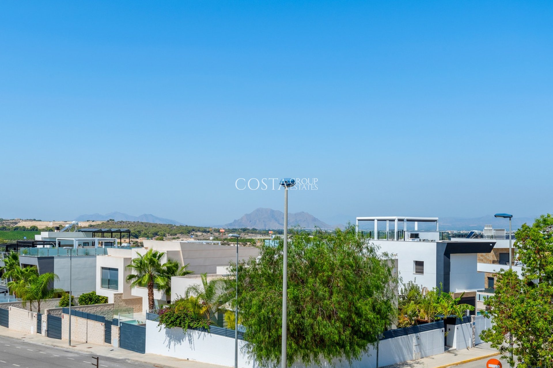 Revente - Villa -
Benijofar