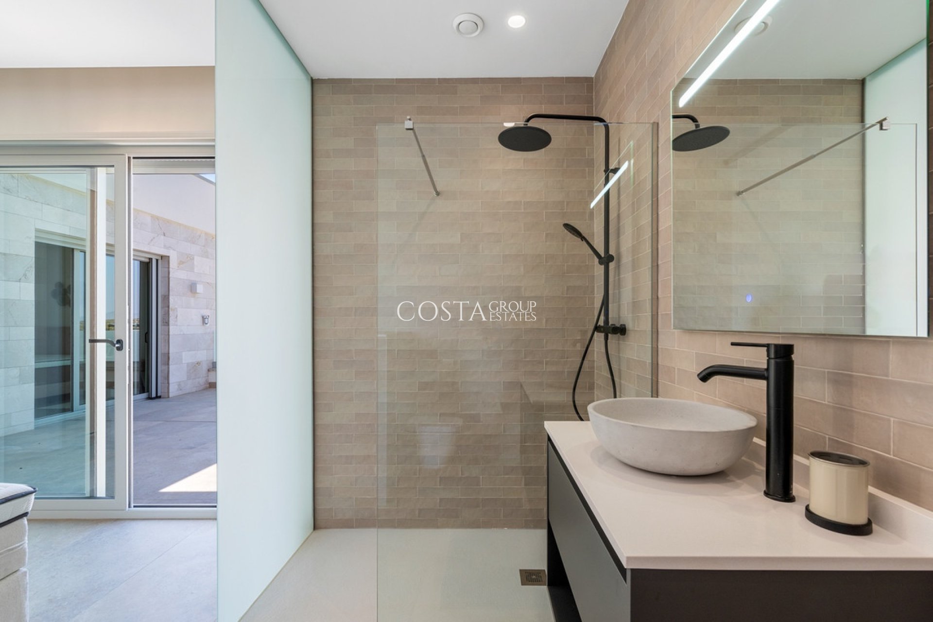 Revente - Villa -
Benijofar