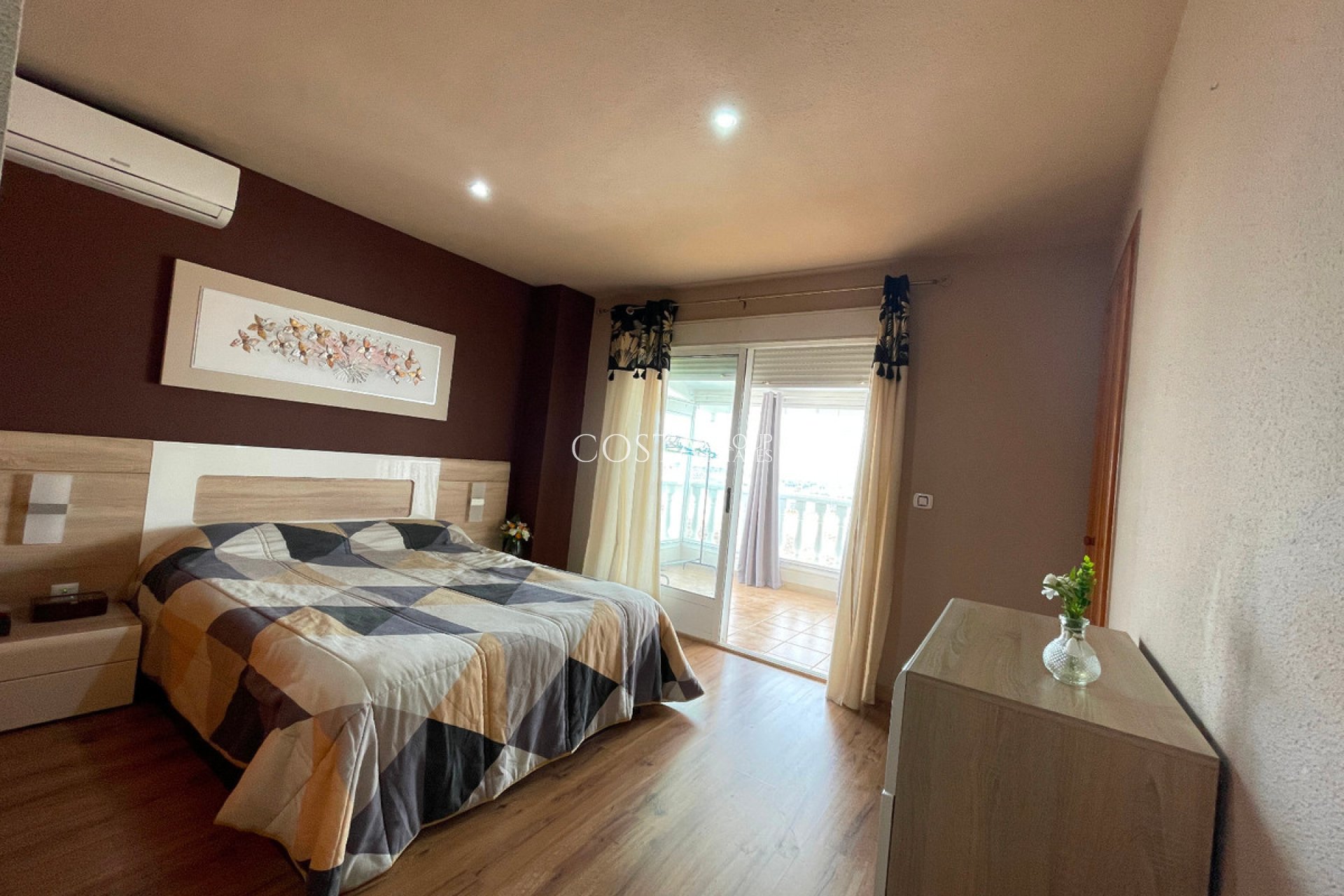 Revente - Villa -
Benijofar