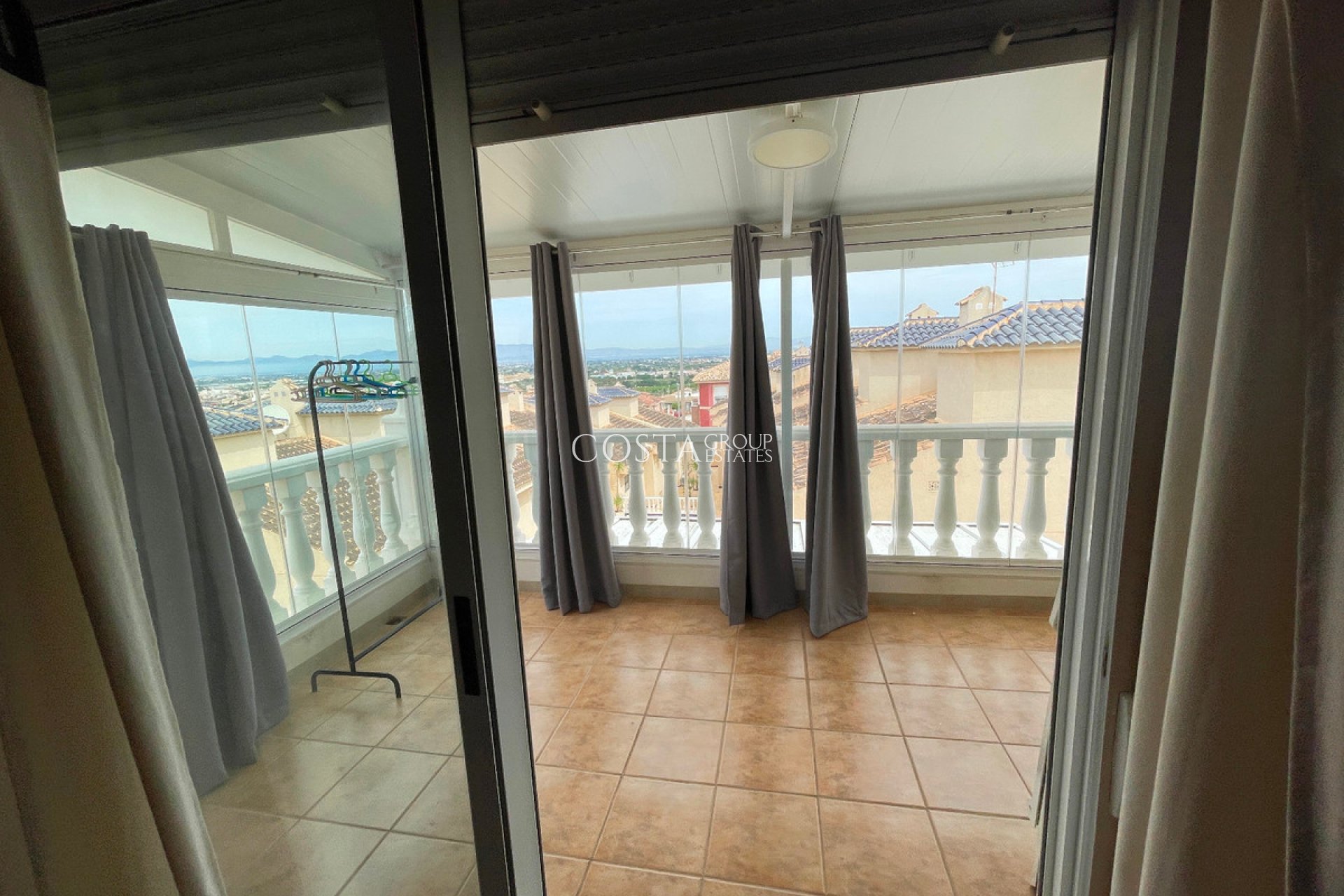 Revente - Villa -
Benijofar