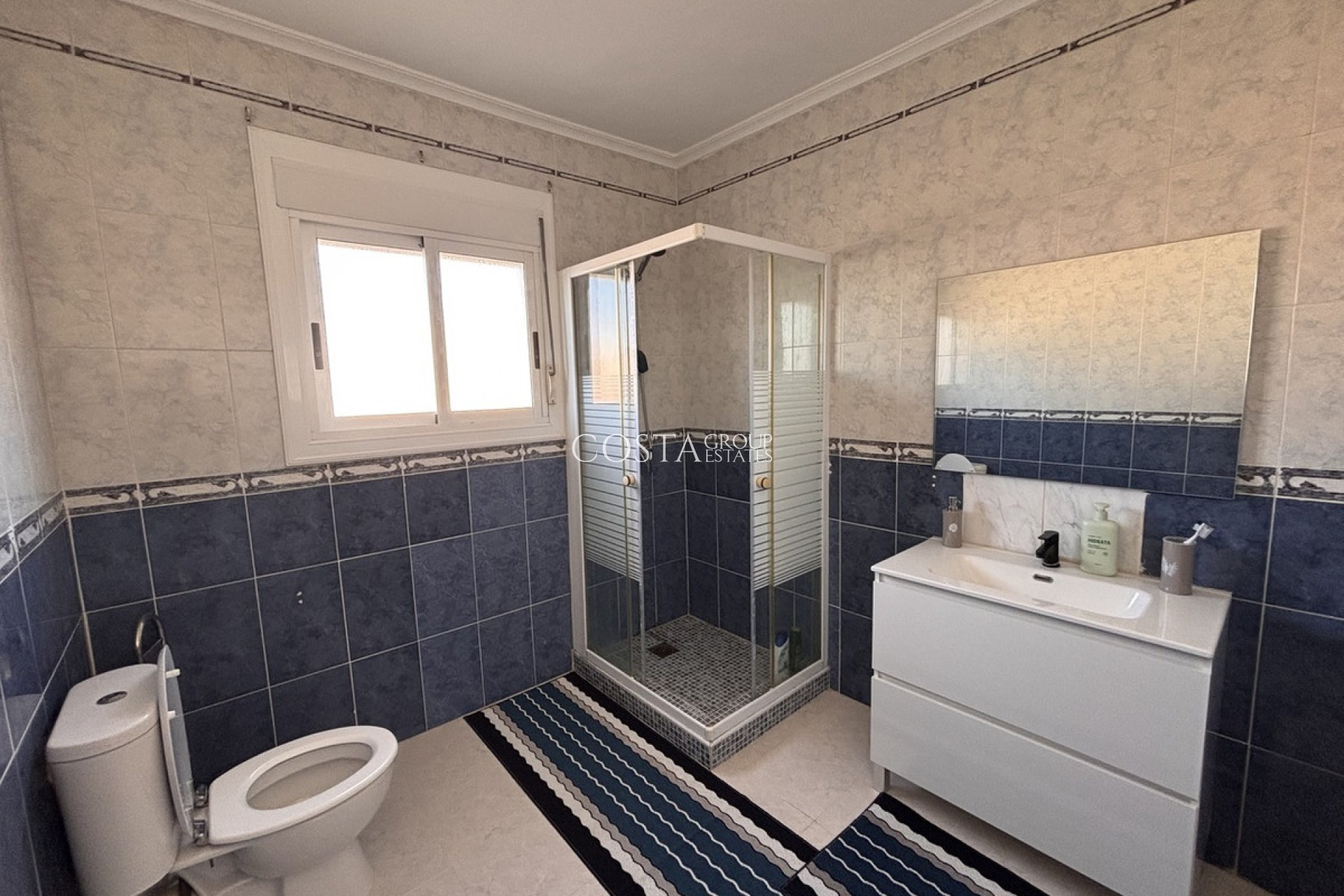 Revente - Villa -
Benijofar