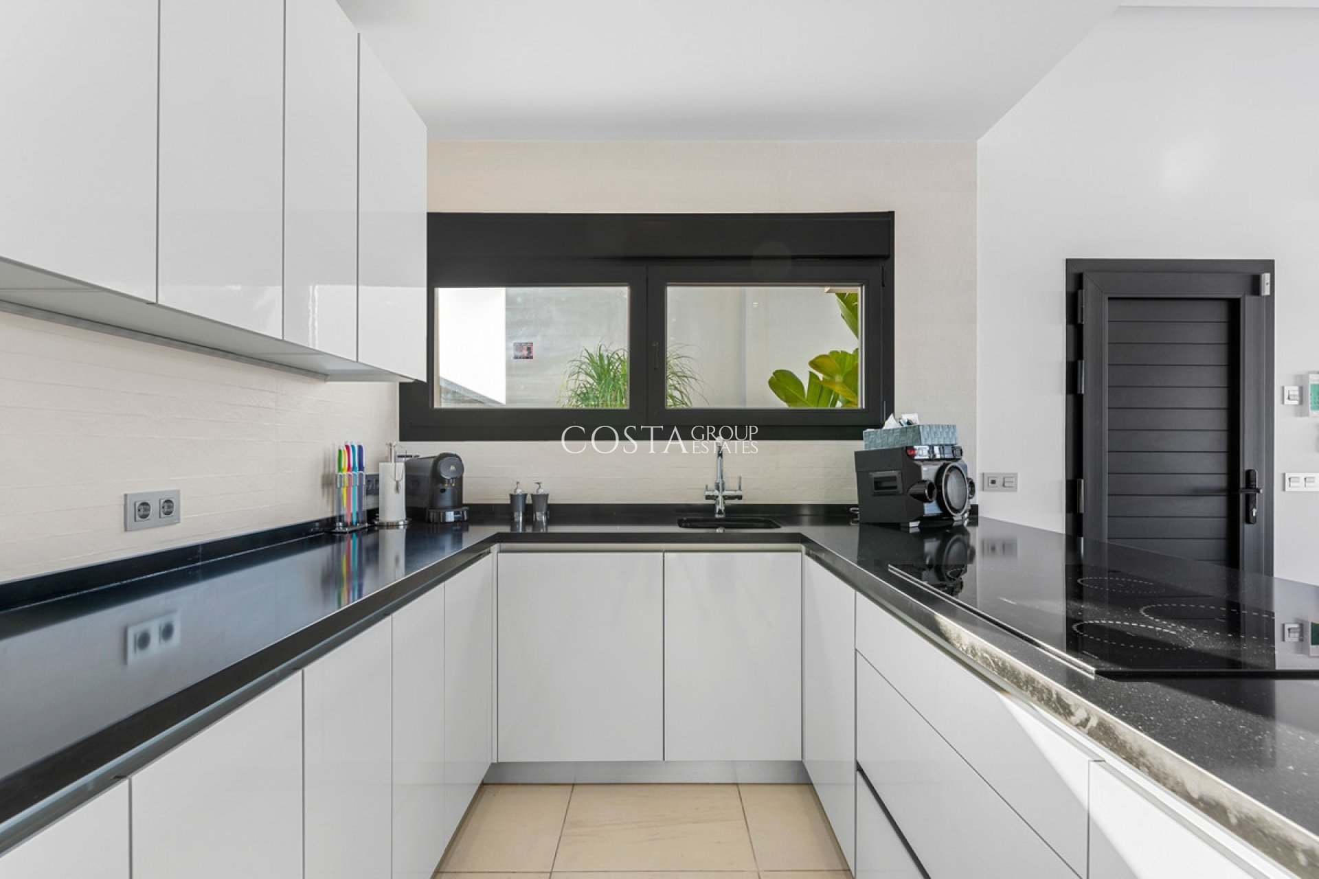 Revente - Villa -
Benijofar