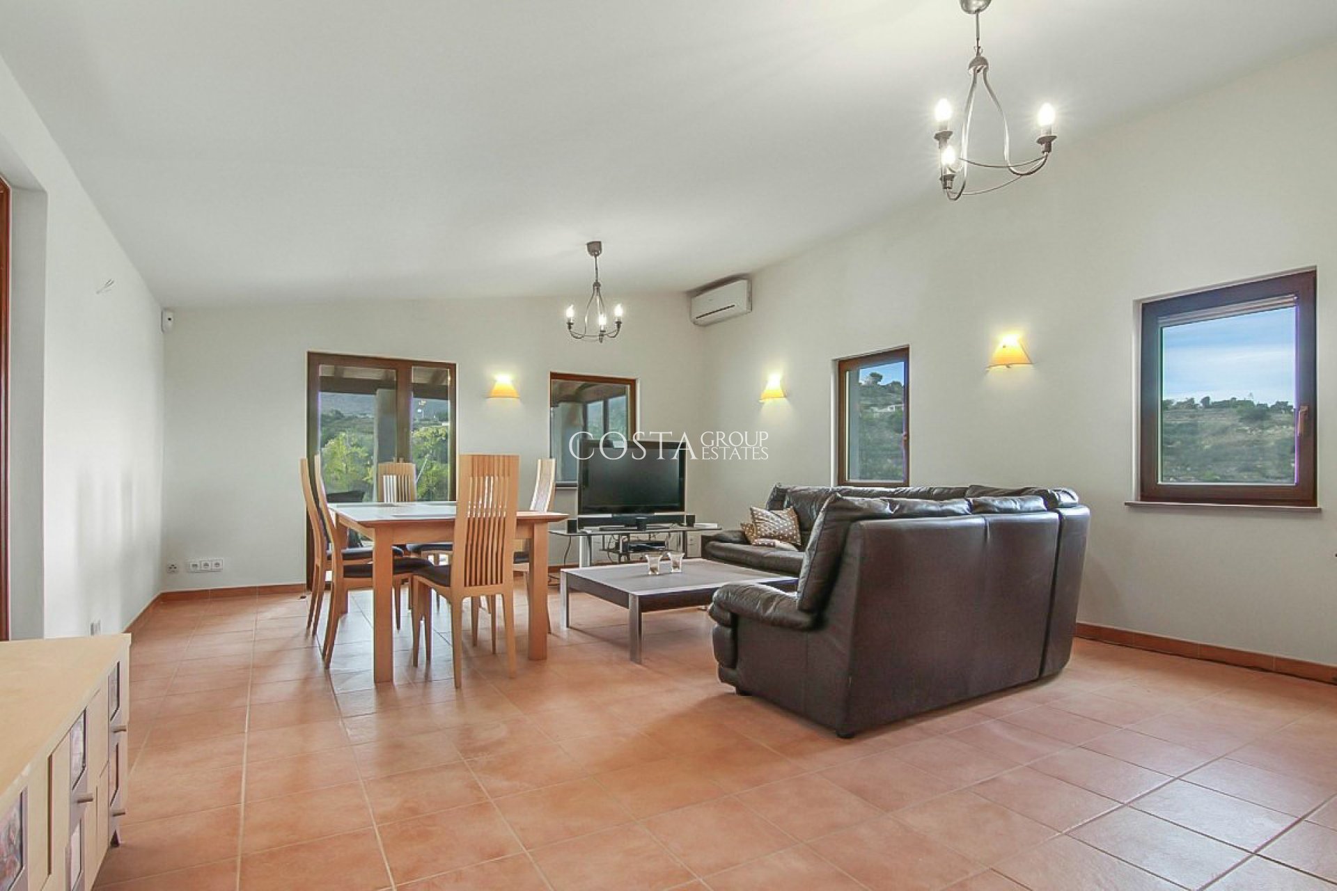 Revente - Villa -
Benissa - Benissa Centro