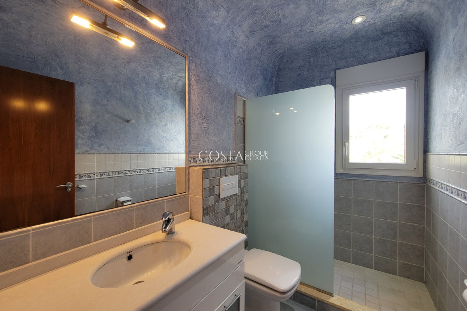 Revente - Villa -
Benissa - Benissa Centro