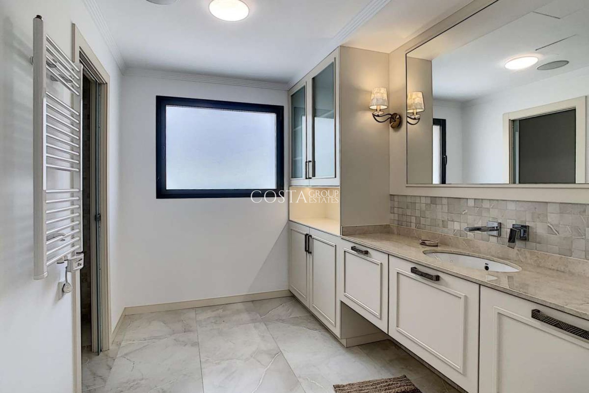 Revente - Villa -
Benitachell - Cumbre Del Sol