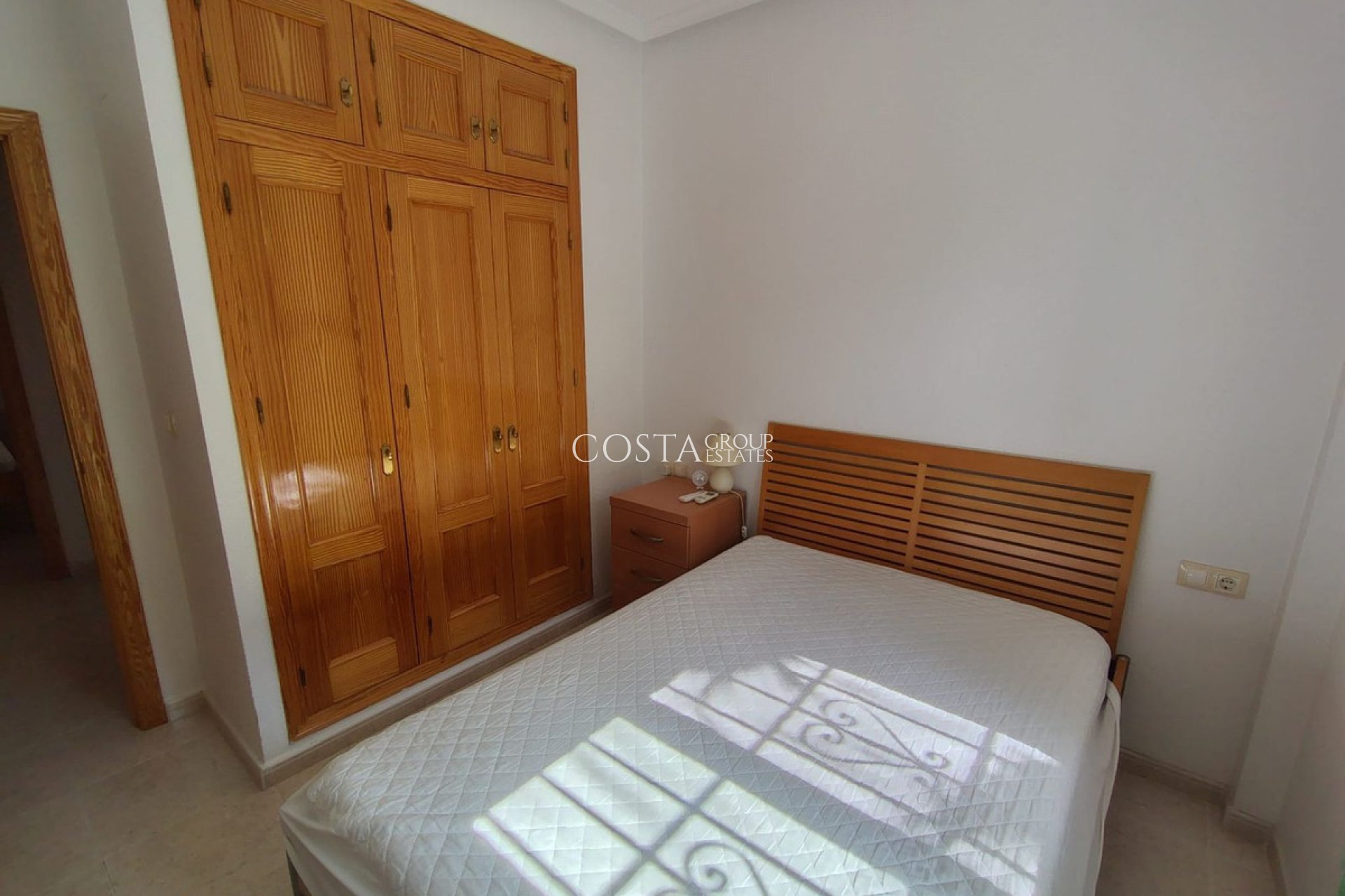 Revente - Villa -
Bigastro