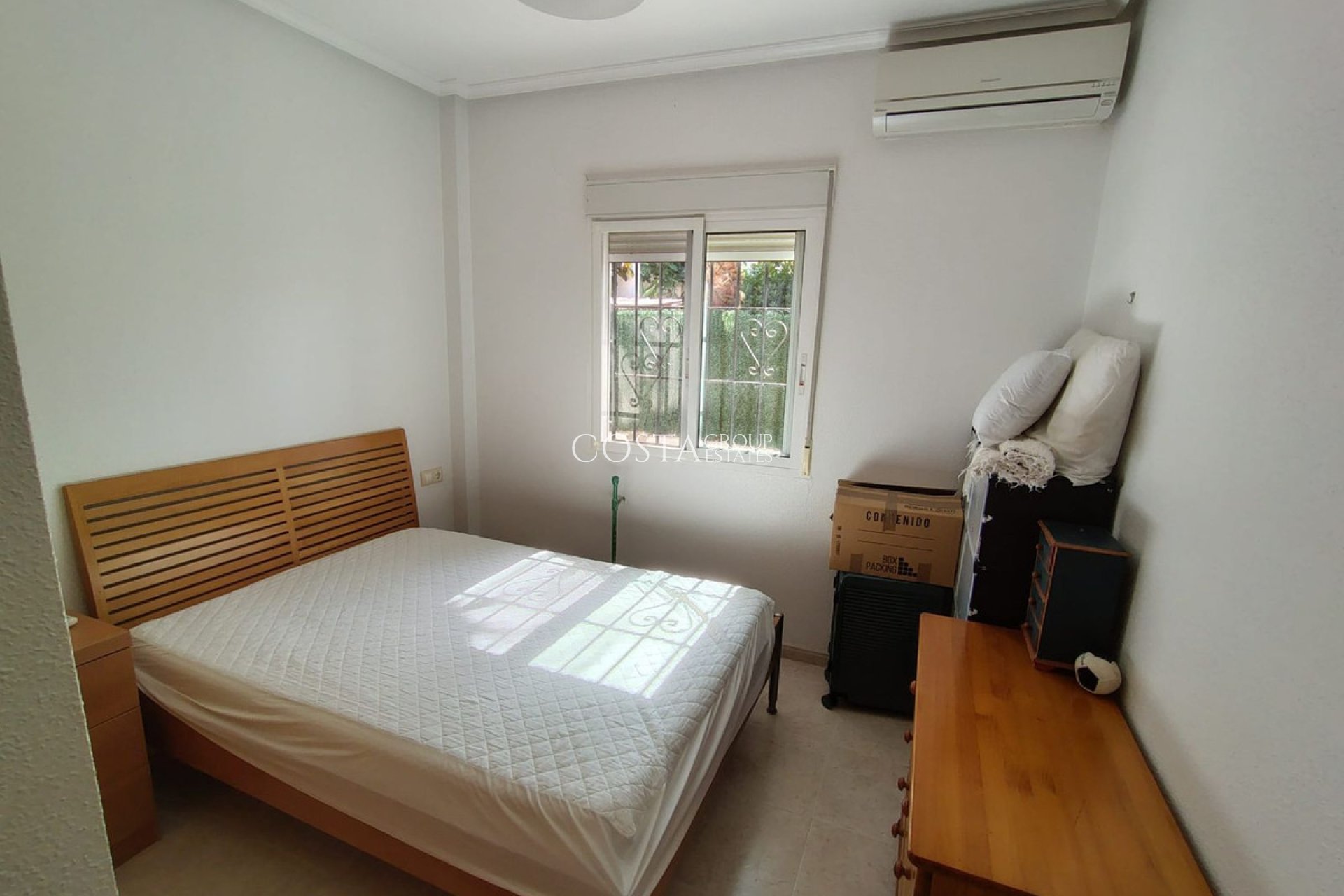 Revente - Villa -
Bigastro