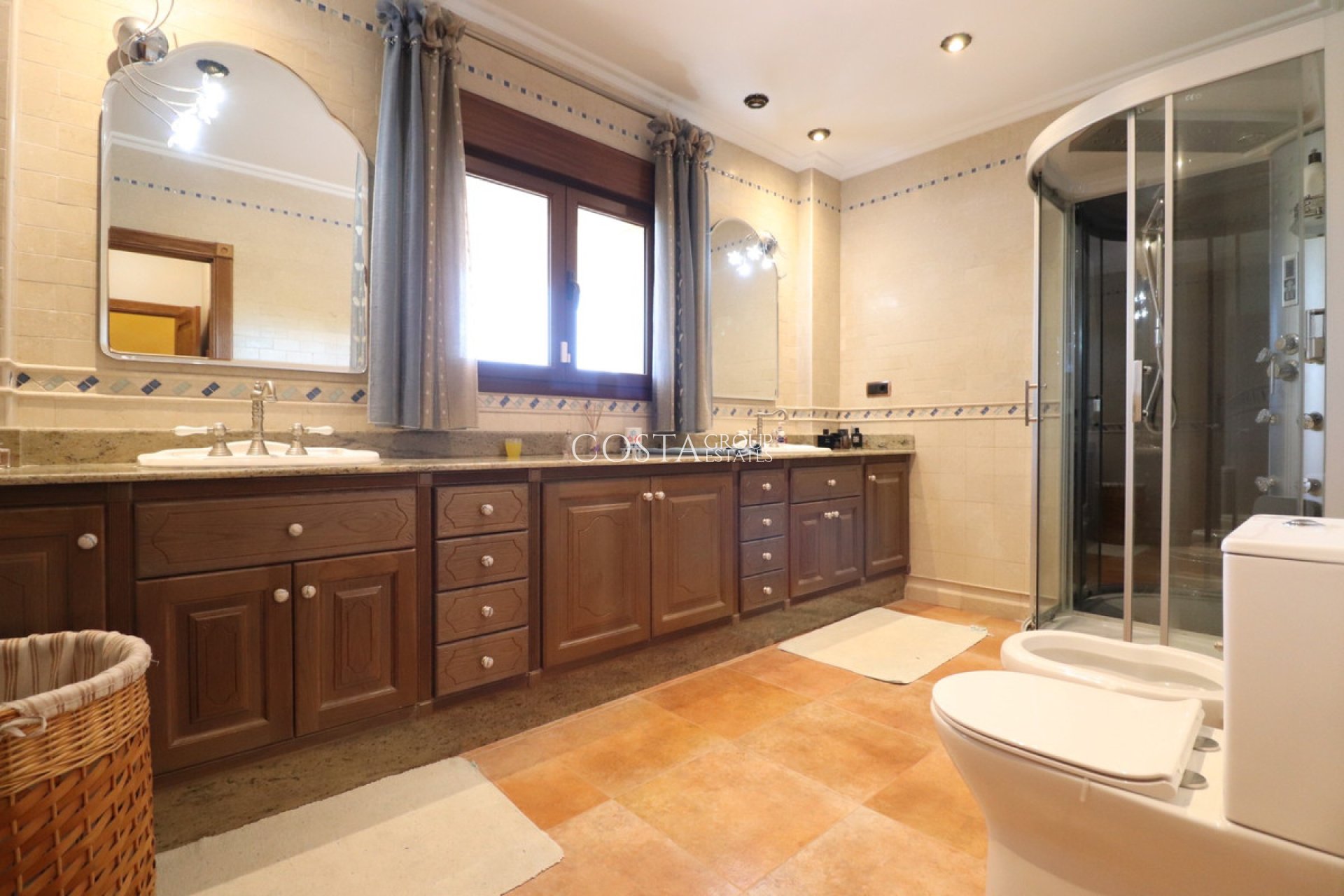 Revente - Villa -
Callosa de Segura - Callosa de Segura Centro