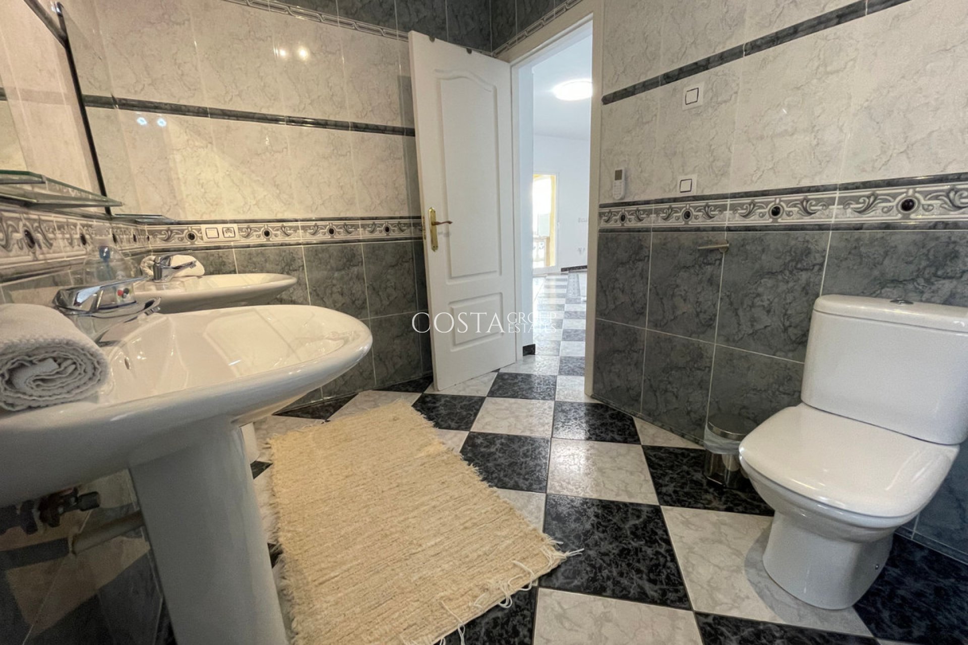 Revente - Villa -
Calpe - Calpe Centro