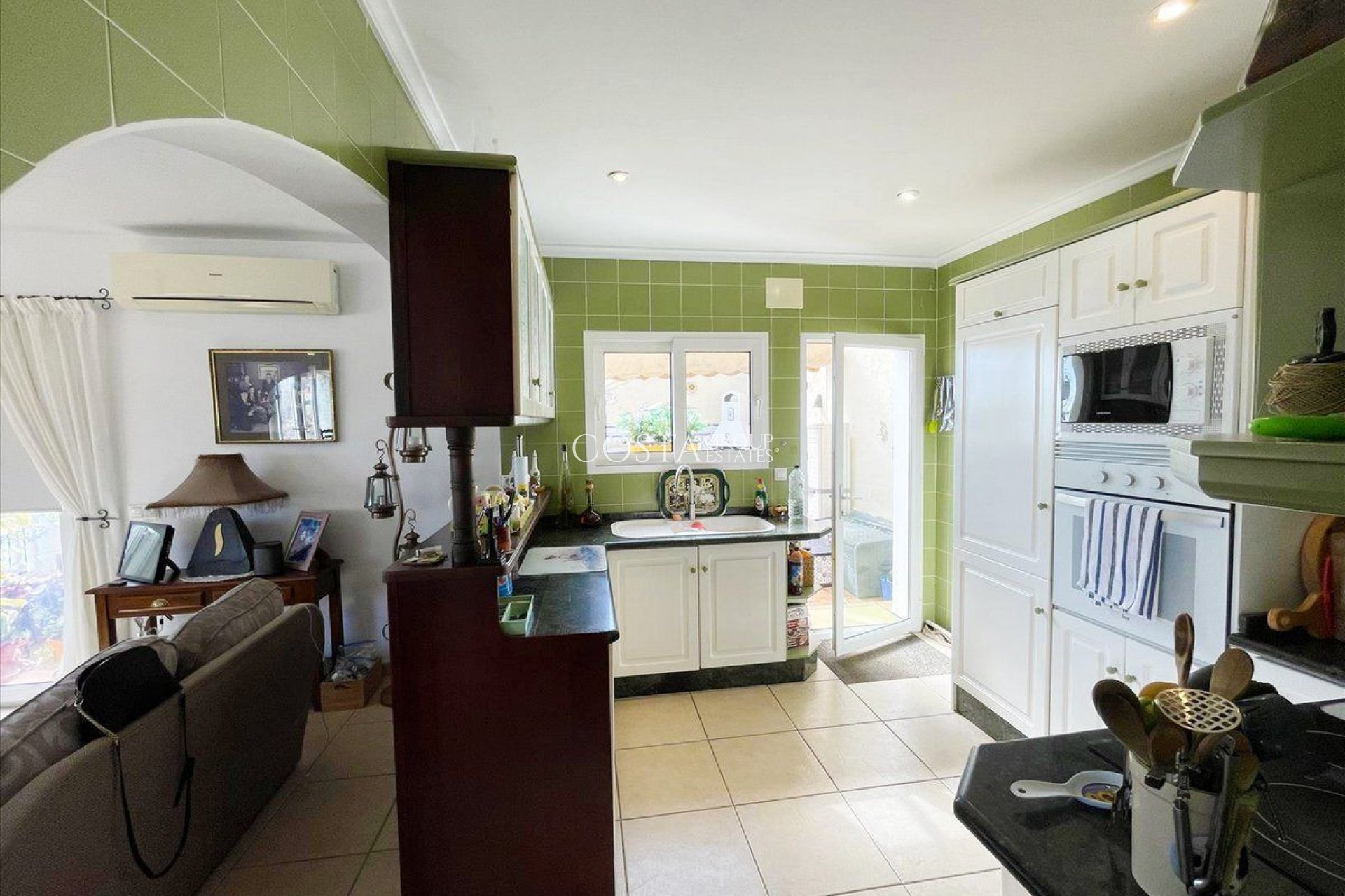 Revente - Villa -
Calpe - Calpe Centro