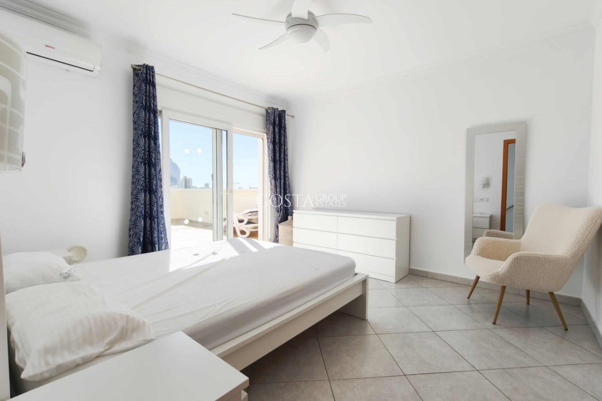 Revente - Villa -
Calpe - Calpe Centro