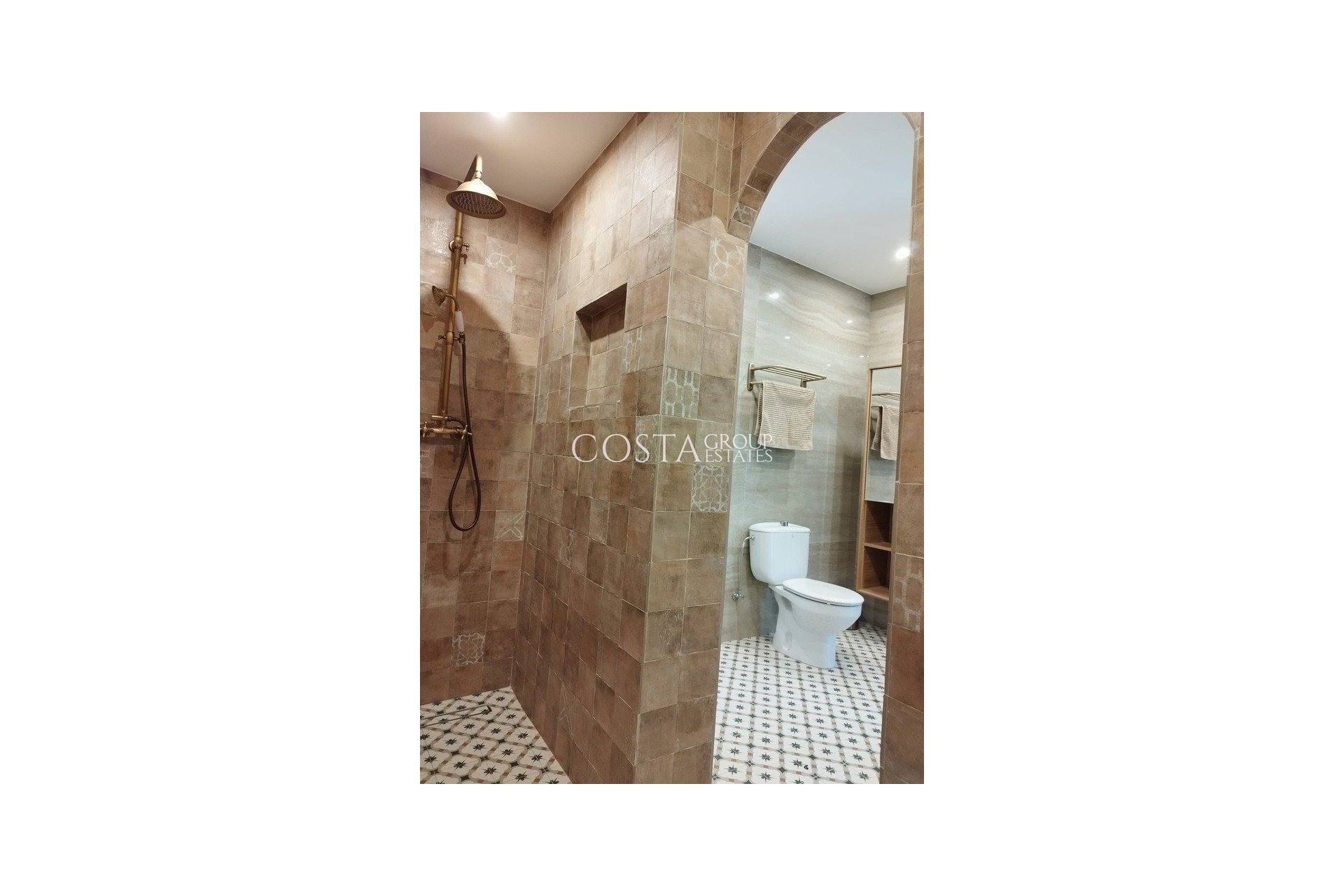 Revente - Villa -
Calpe - Calpe Centro