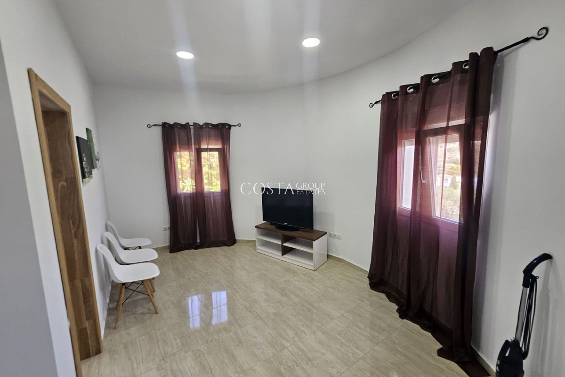 Revente - Villa -
Calpe - Calpe Centro