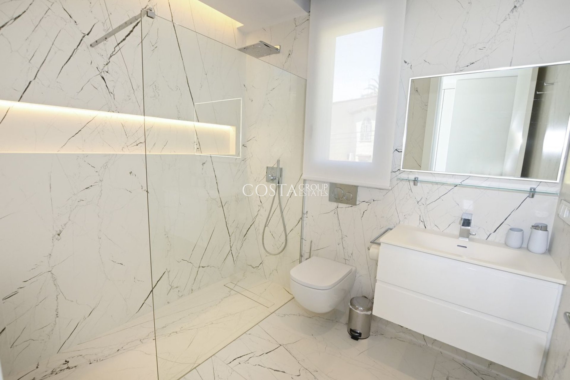 Revente - Villa -
Calpe - Calpe Centro