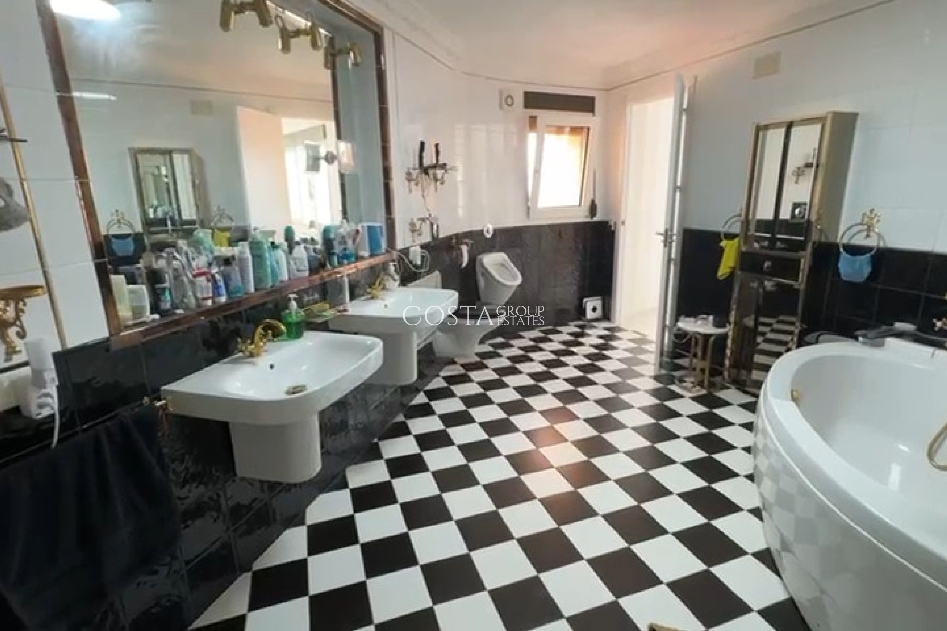 Revente - Villa -
Calpe - Calpe Centro