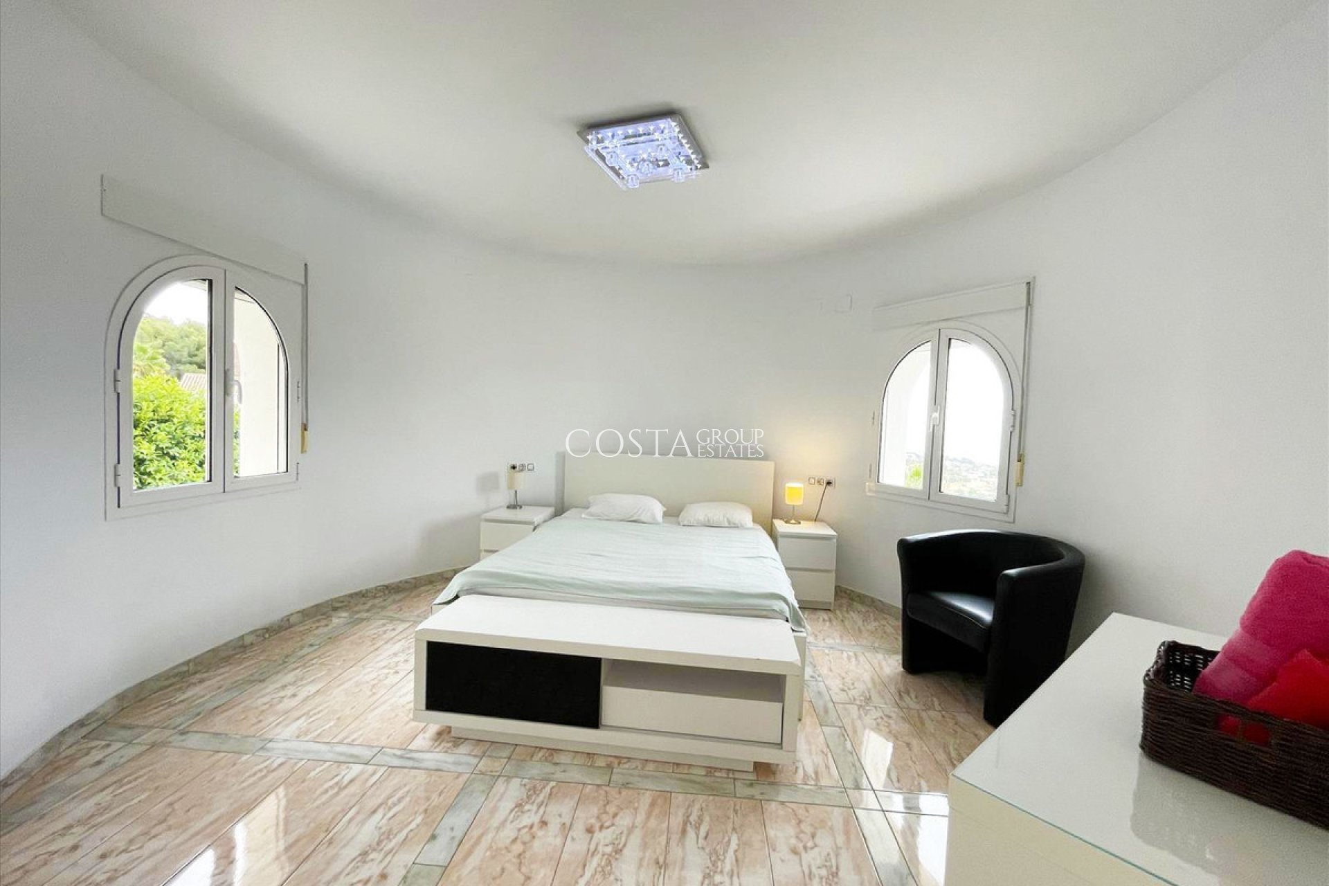 Revente - Villa -
Calpe - Calpe Centro