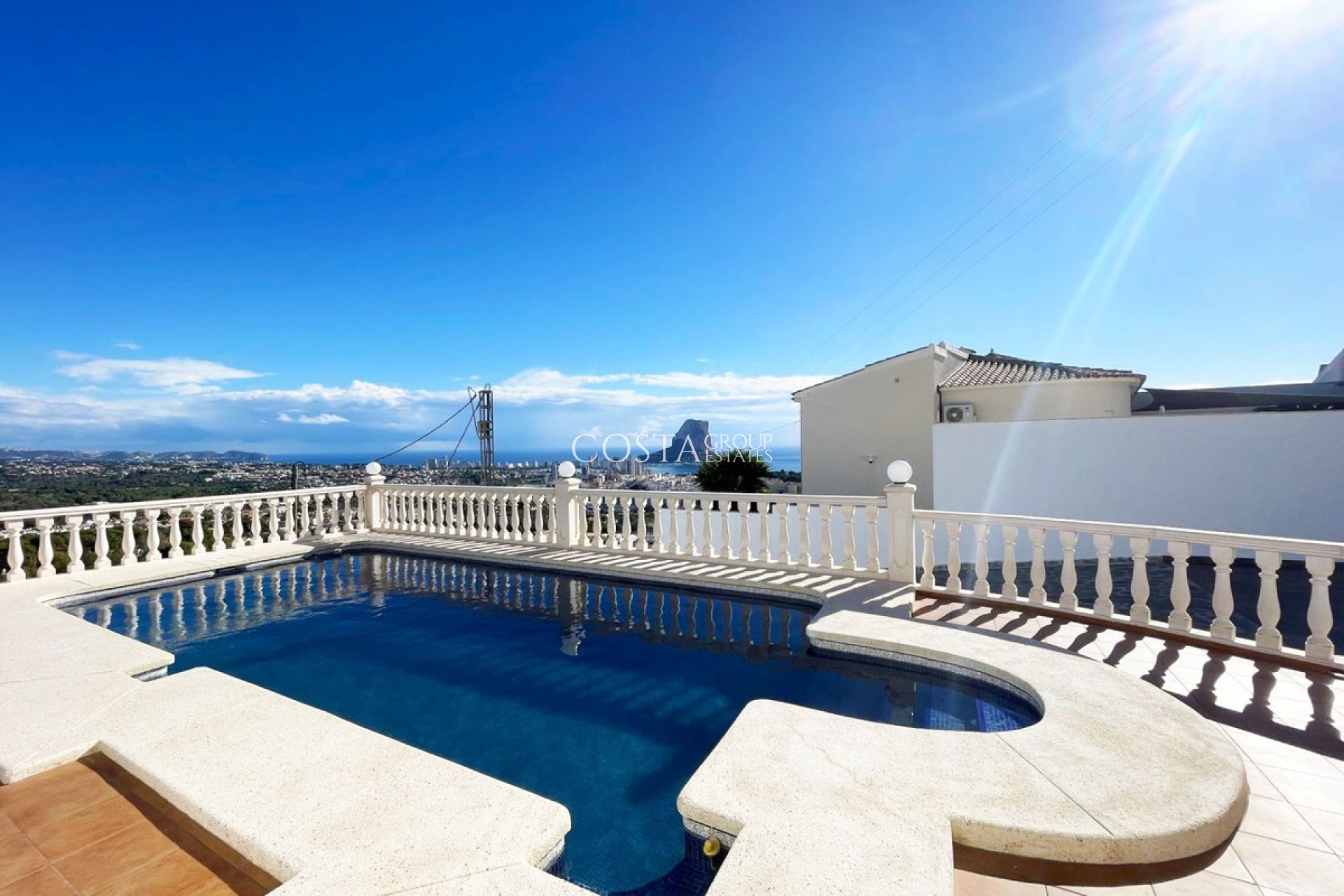 Revente - Villa -
Calpe - Calpe Centro