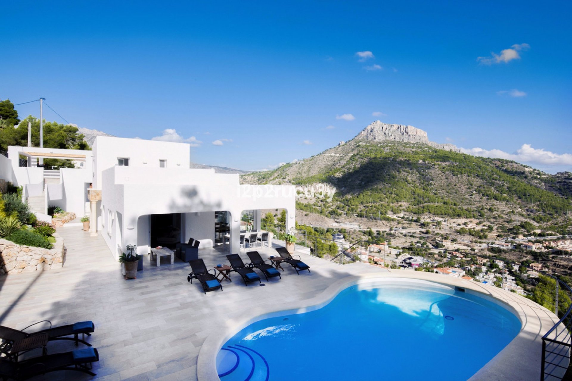 Revente - Villa -
Calpe - Calpe Centro