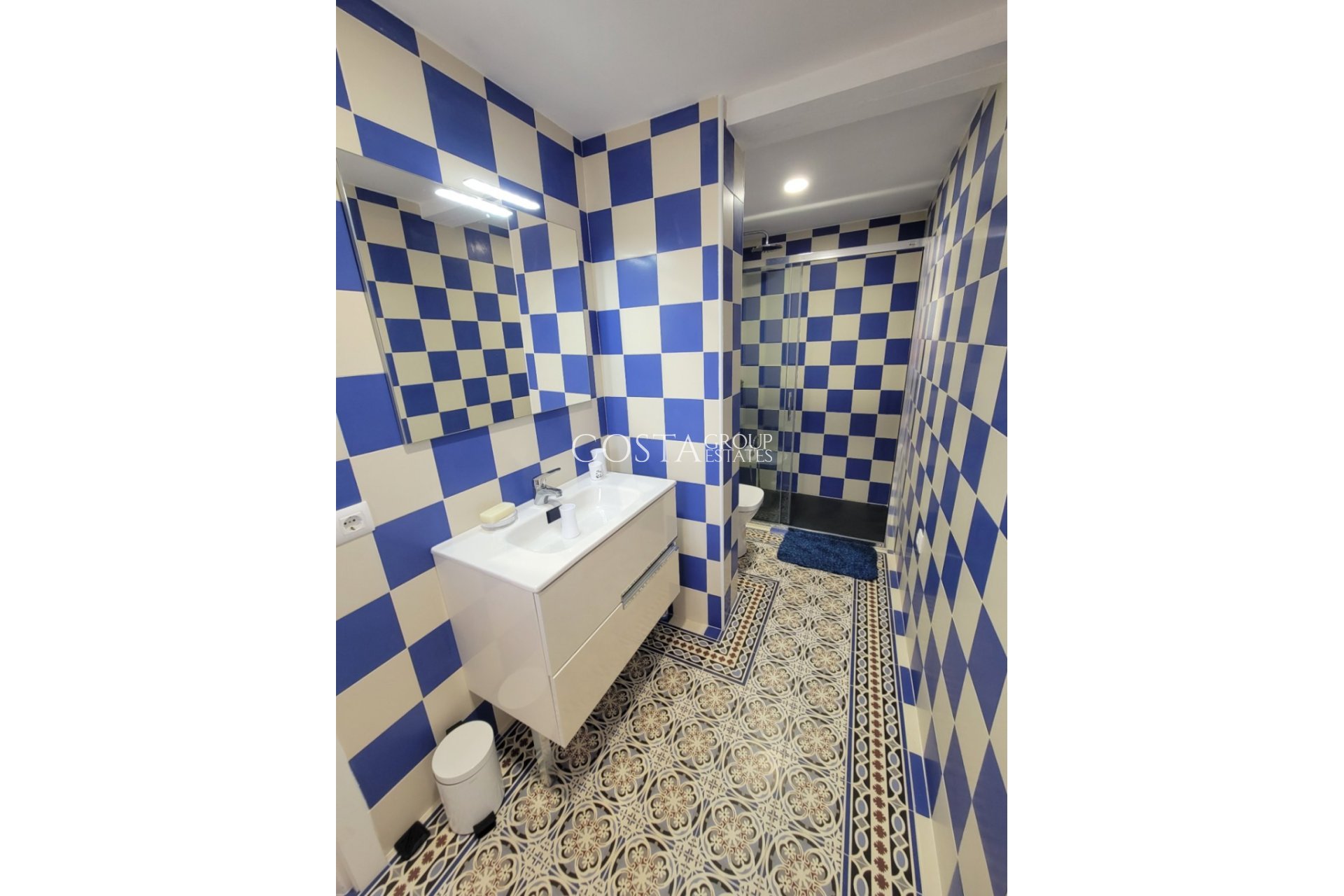 Revente - Villa -
Calpe - Calpe Centro