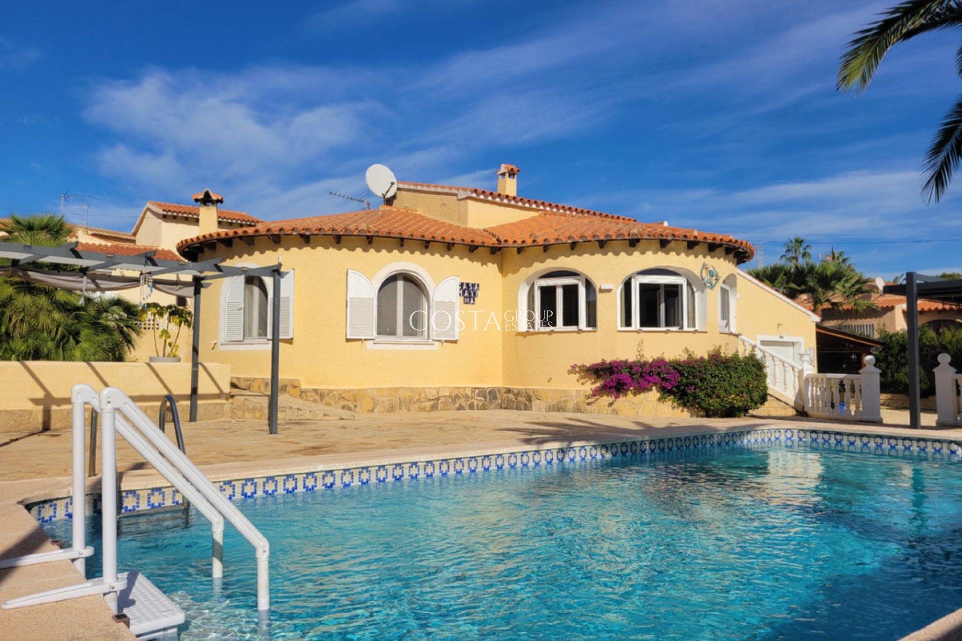 Revente - Villa -
Calpe - Calpe Centro