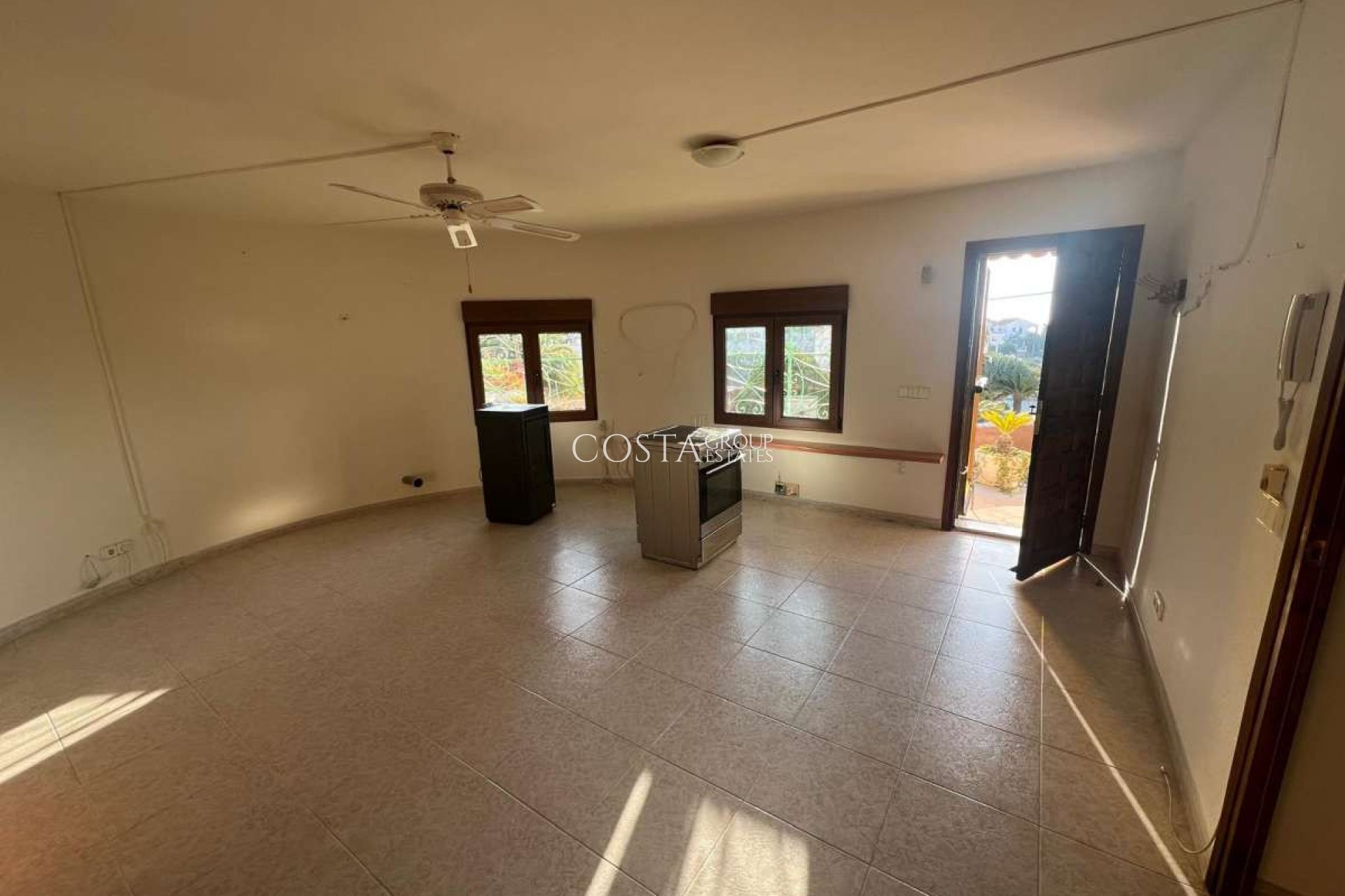 Revente - Villa -
Calpe - Calpe Centro