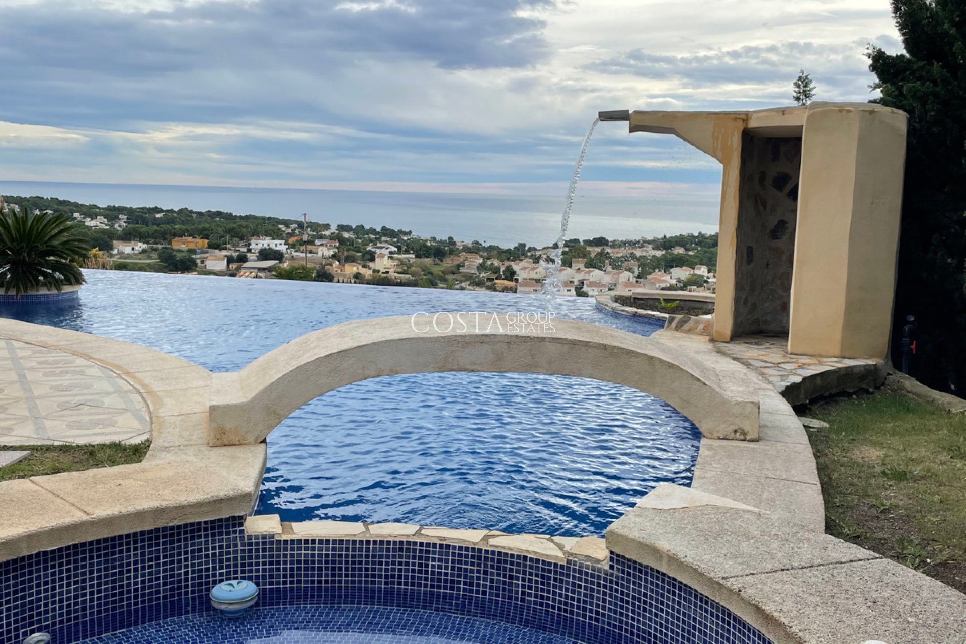 Revente - Villa -
Calpe - Calpe Centro