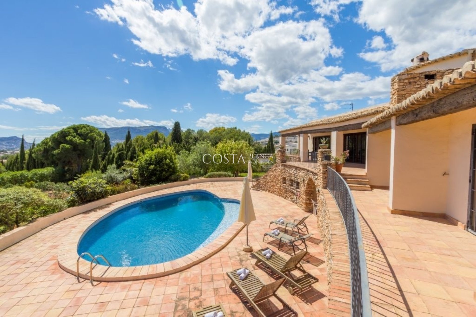 Revente - Villa -
Calpe