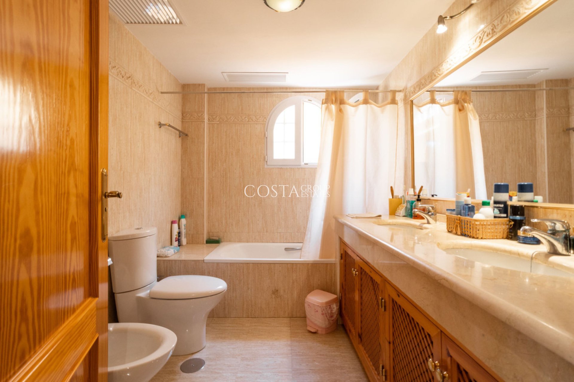 Revente - Villa -
Cartagena - Playa Honda