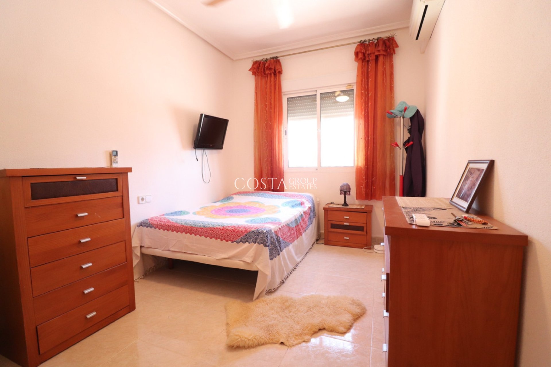 Revente - Villa -
Catral - Catral Centro