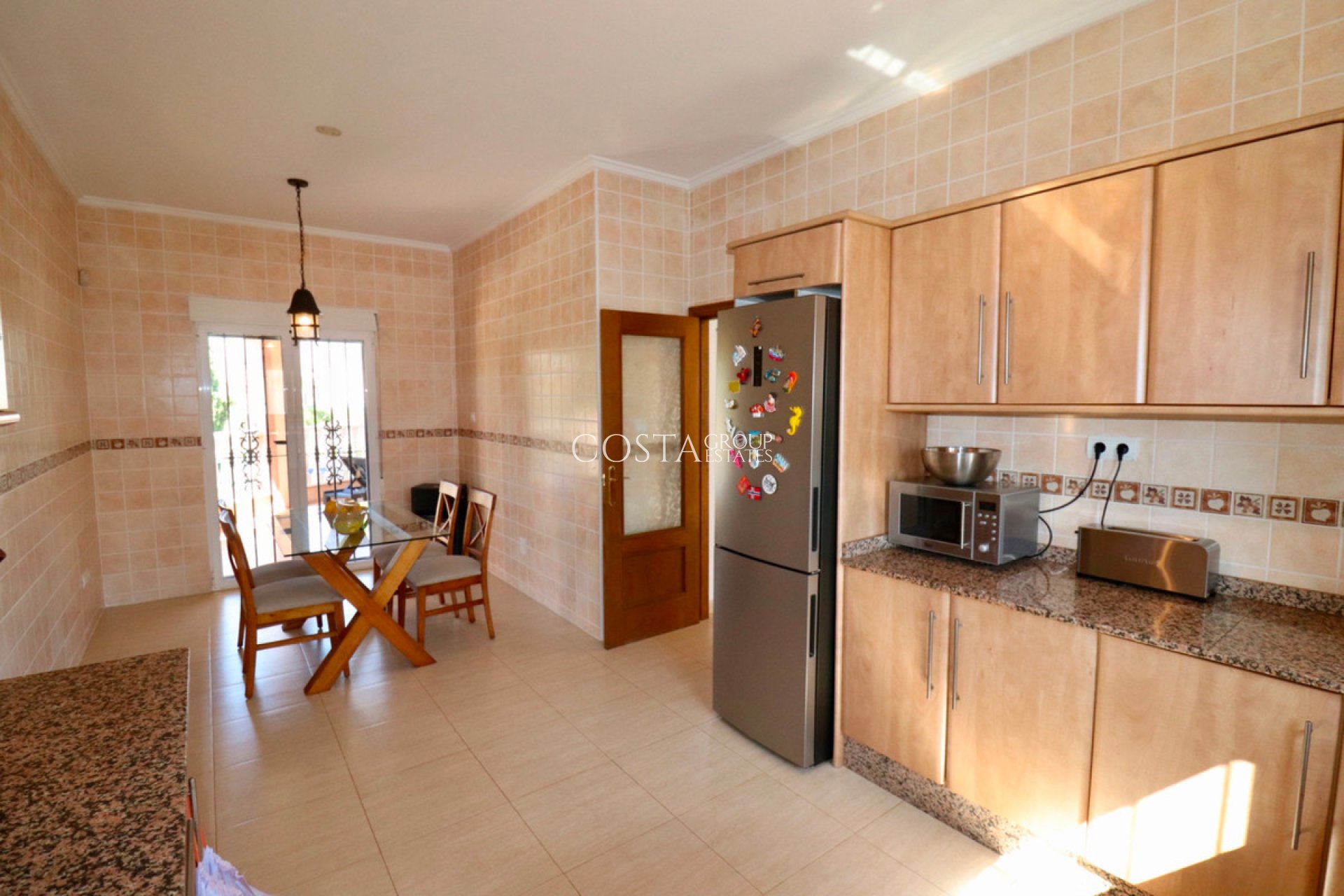 Revente - Villa -
Catral - Catral Centro