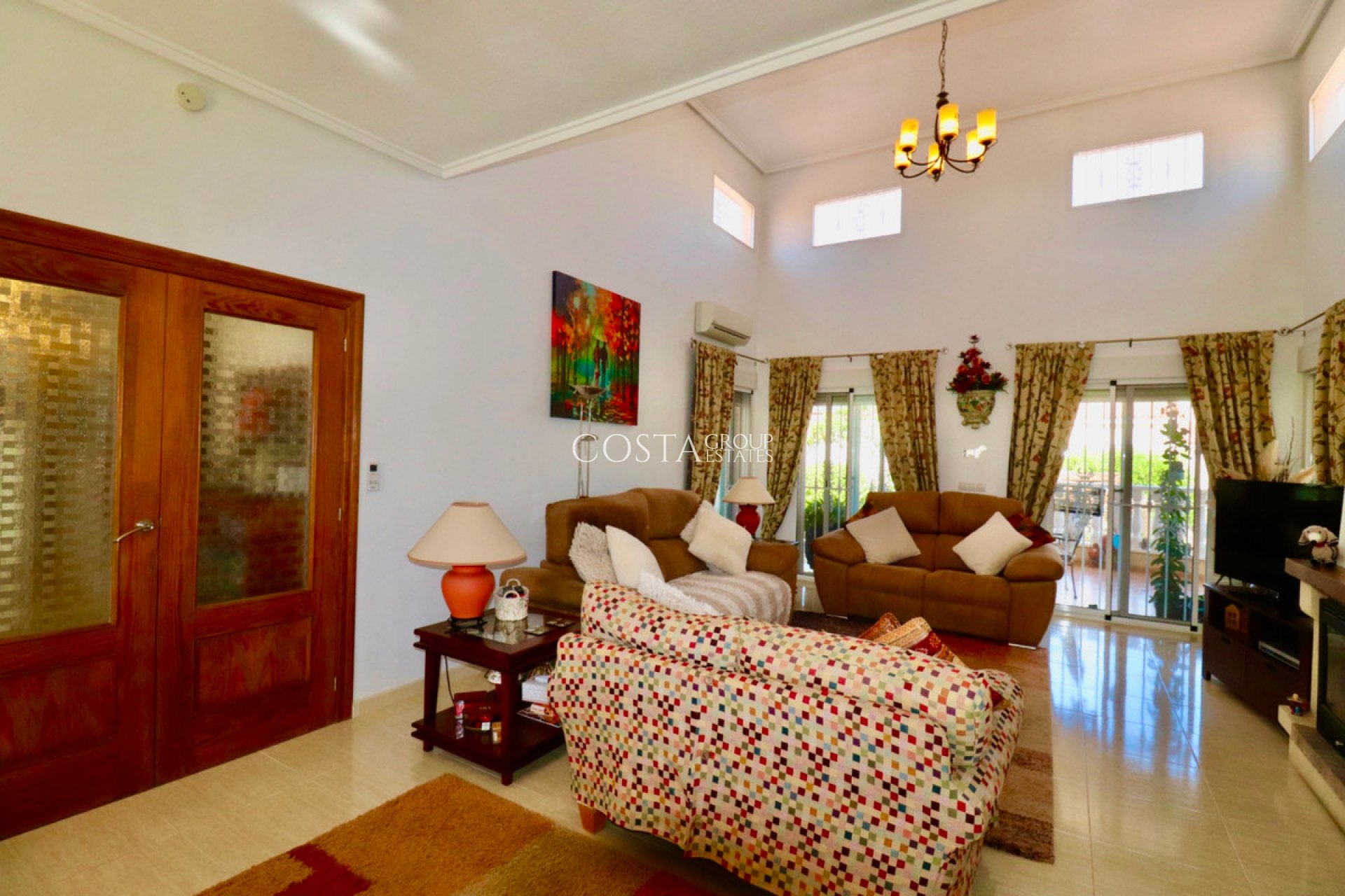 Revente - Villa -
Catral - Catral Centro