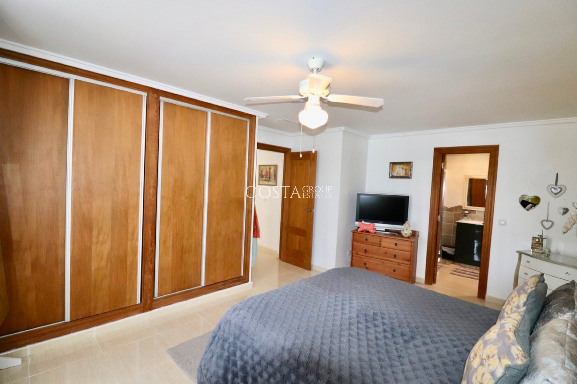 Revente - Villa -
Catral - Catral Centro