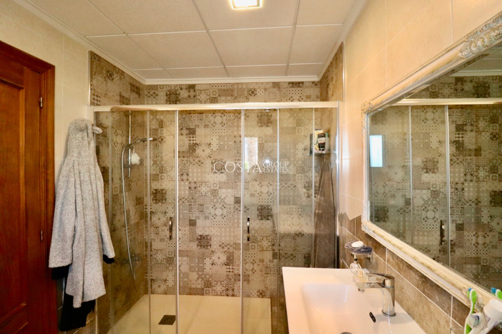 Revente - Villa -
Catral - Catral Centro