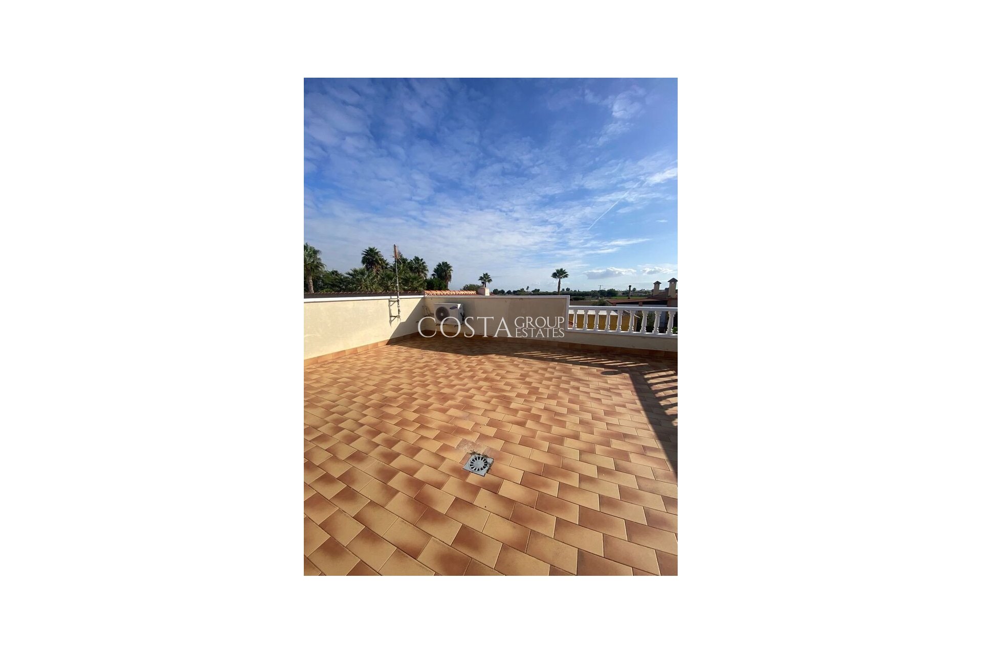 Revente - Villa -
Catral - Catral Centro