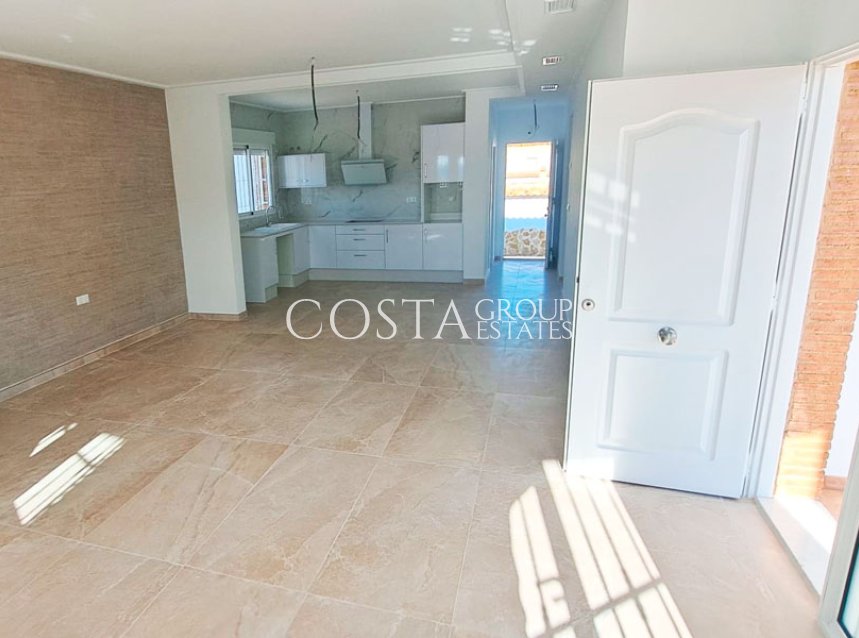 Revente - Villa -
Catral