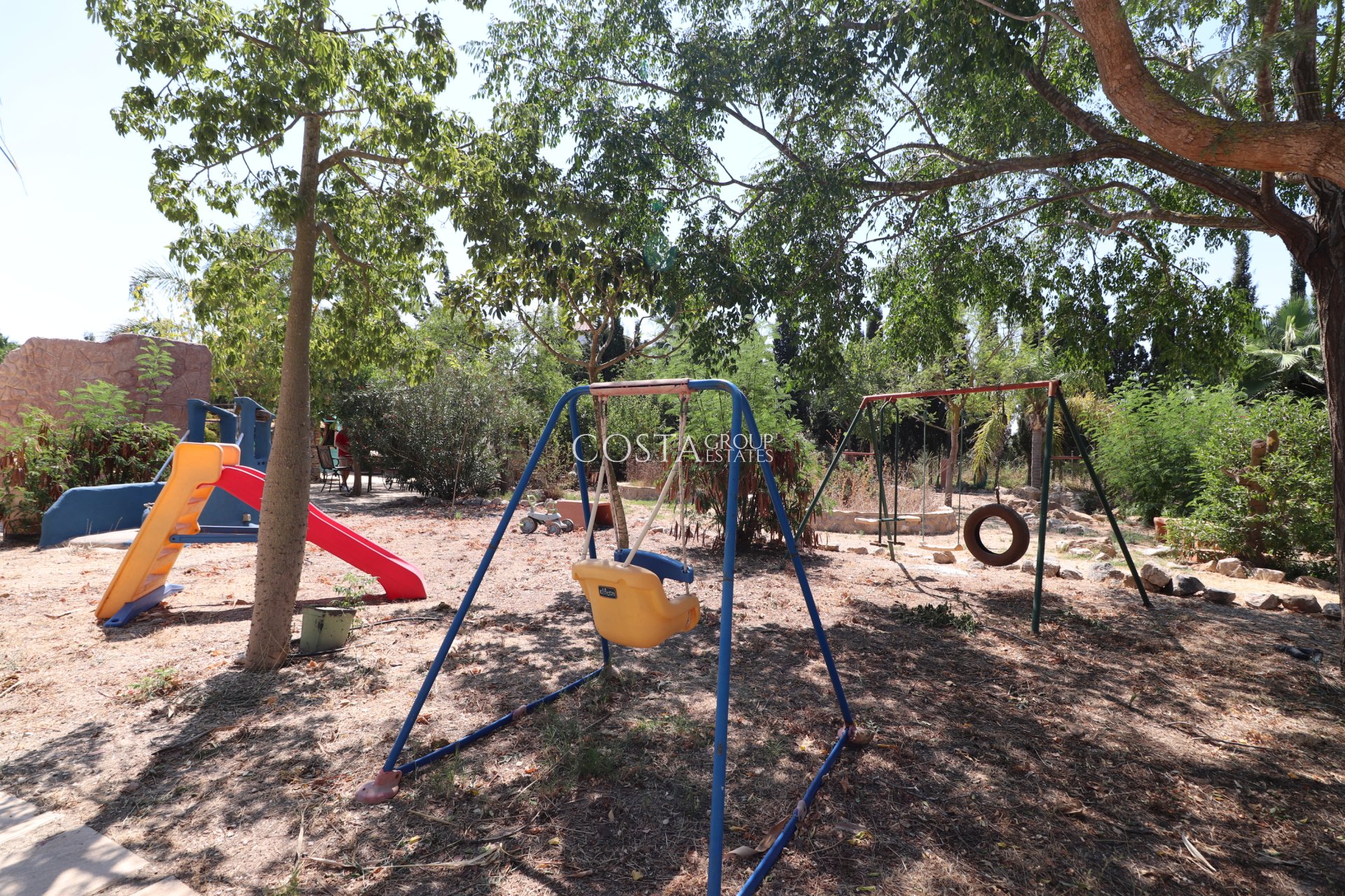 Revente - Villa -
Catral