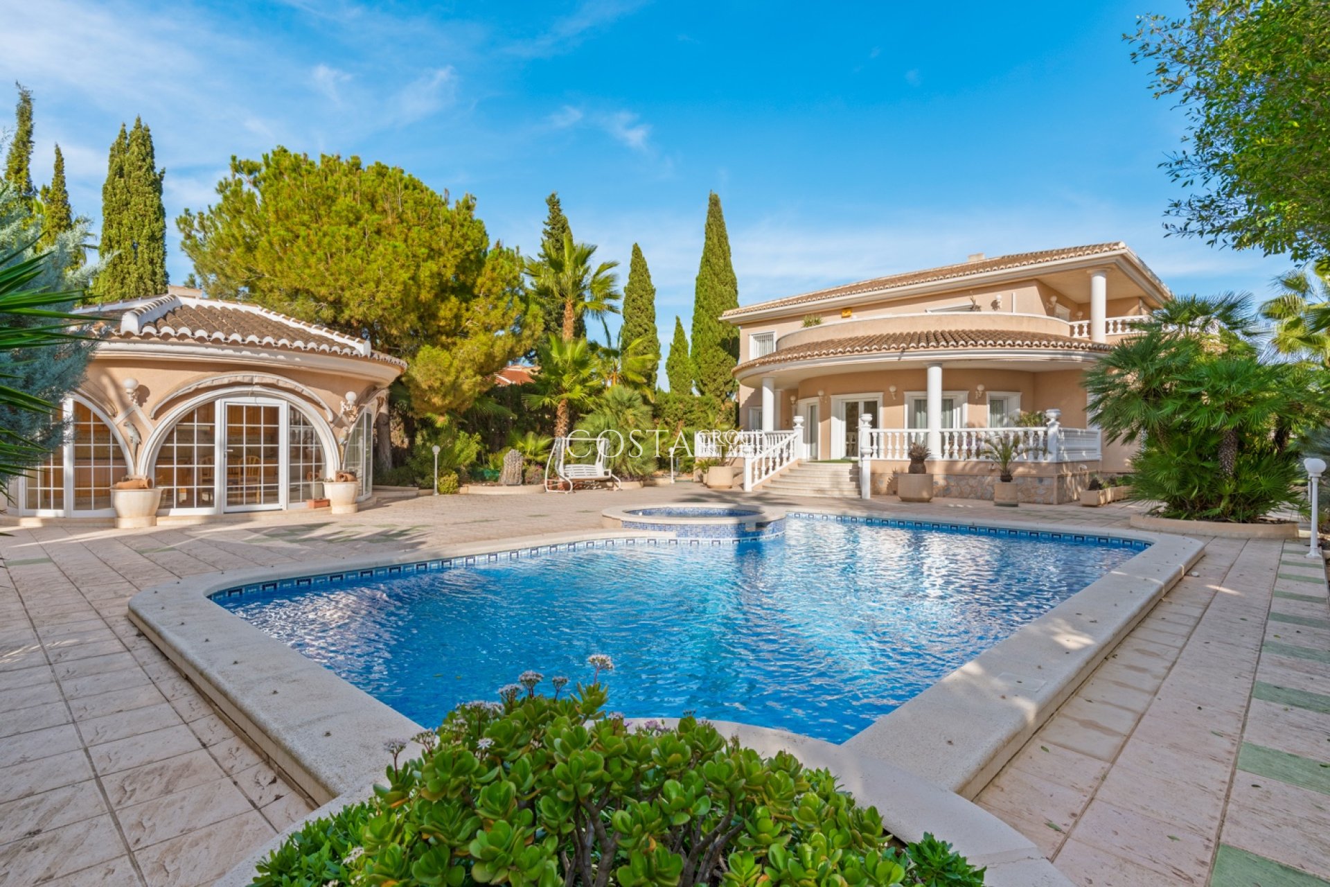 Revente - Villa -
Ciudad Quesada - Doña Pepa