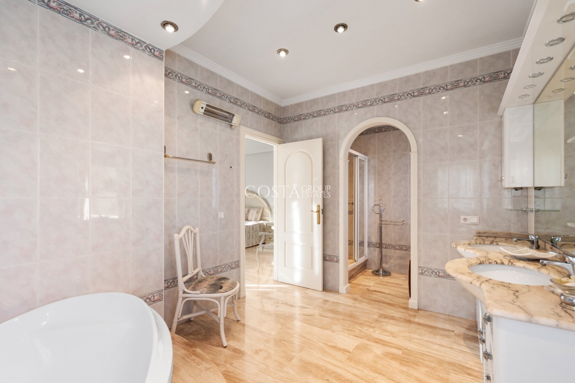 Revente - Villa -
Ciudad Quesada - Doña Pepa