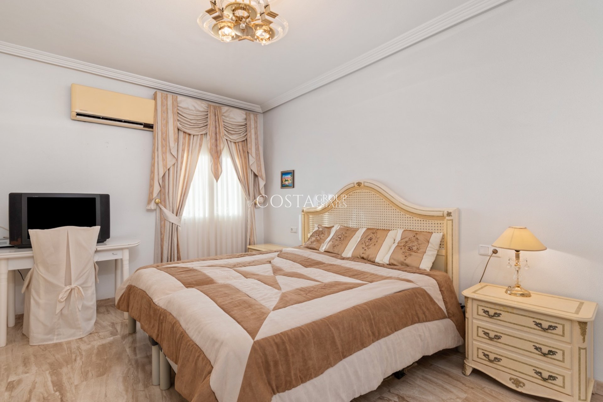 Revente - Villa -
Ciudad Quesada - Doña Pepa