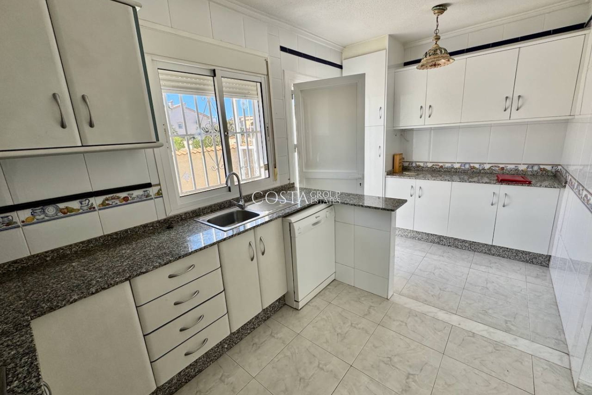 Revente - Villa -
Ciudad Quesada - Lo Pepin