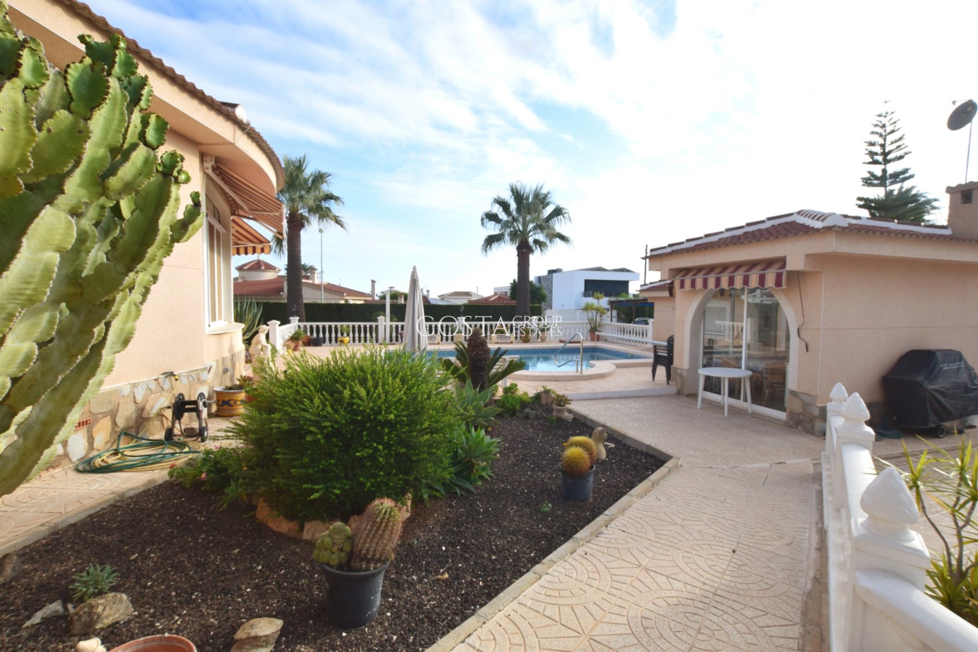 Revente - Villa -
Ciudad Quesada