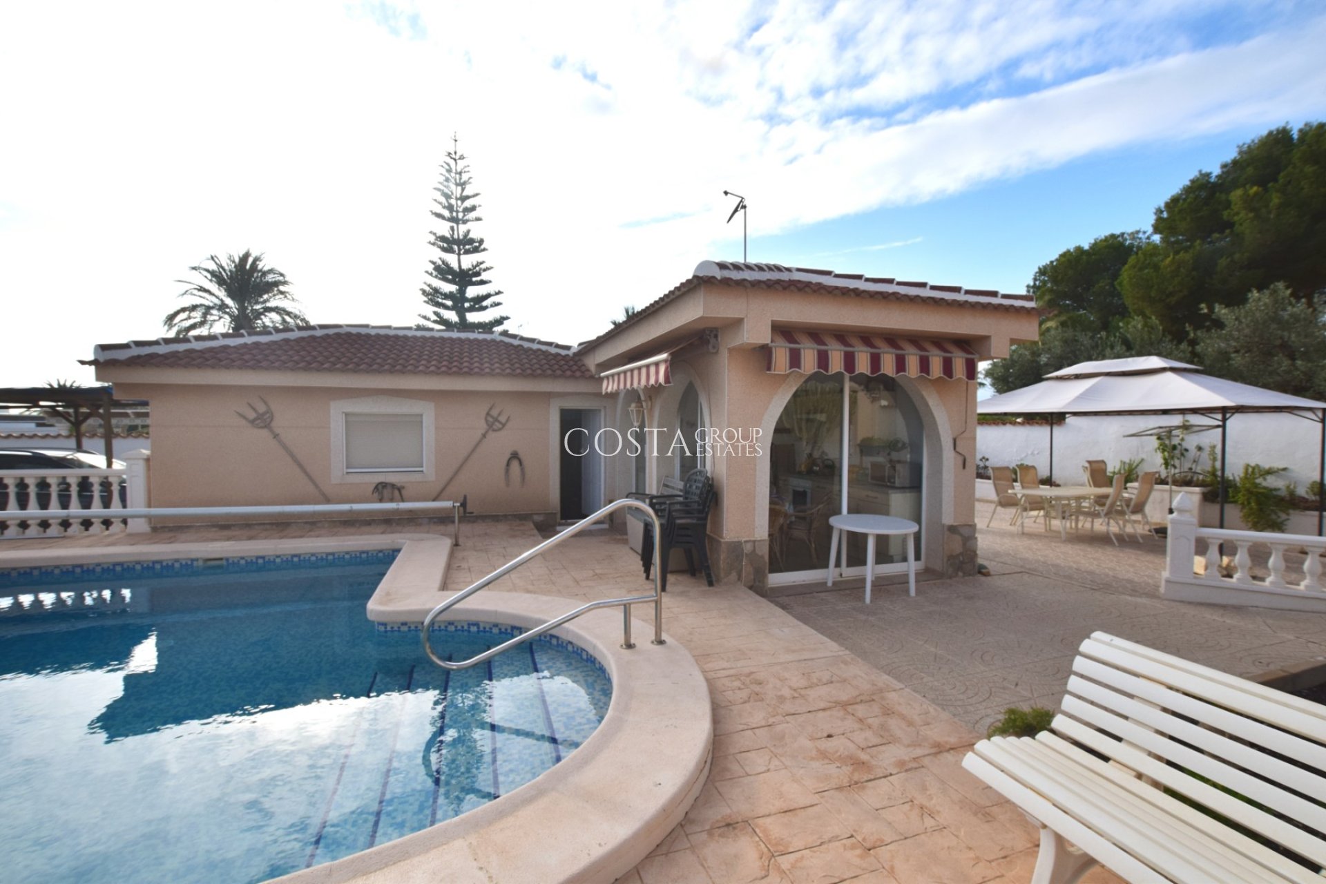 Revente - Villa -
Ciudad Quesada