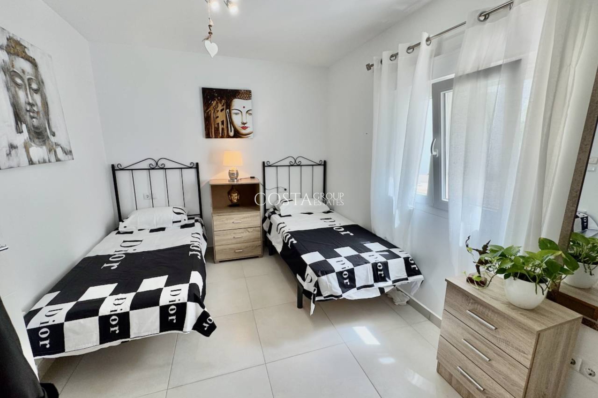 Revente - Villa -
Ciudad Quesada